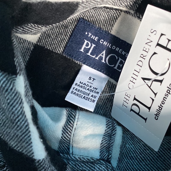 Lot of 3 flannels - Picture 3 of 4